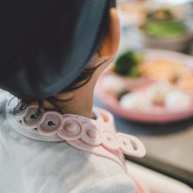 Miniware矽膠圍兜(多款)