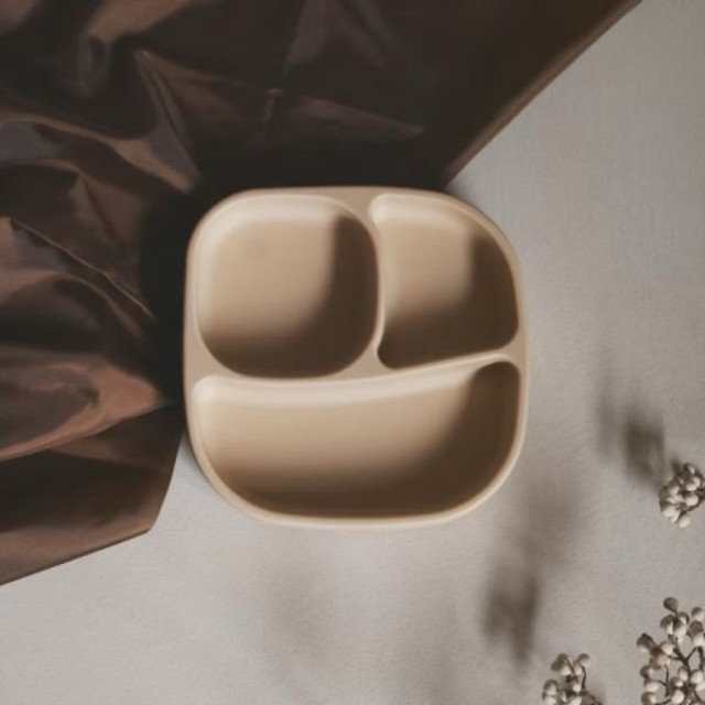 hegen 成長餐桌兒童餐具 學習餐盤