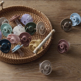 小獅王 扭扭圓型安撫奶嘴