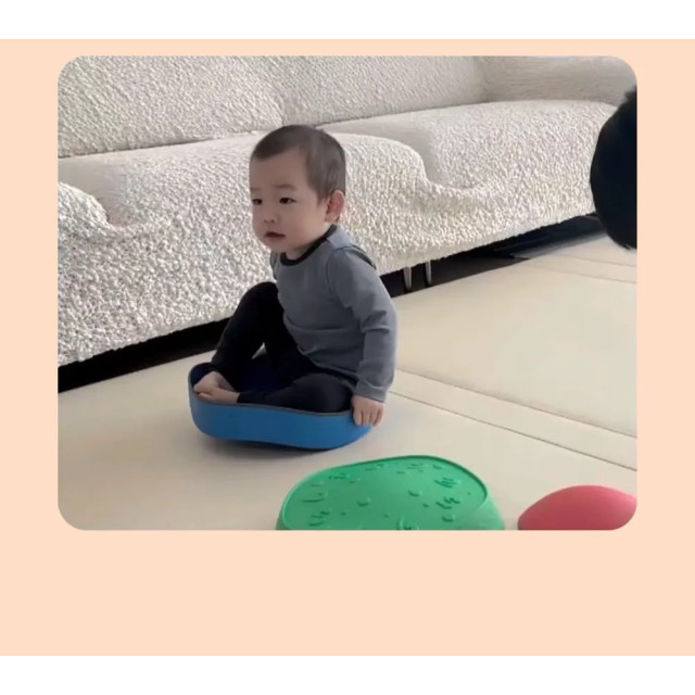 首波上線預購優惠 Bellebaby 彩虹過河石
