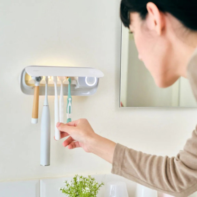 好日照 Light Flo Puré 光韻牙刷殺菌盒