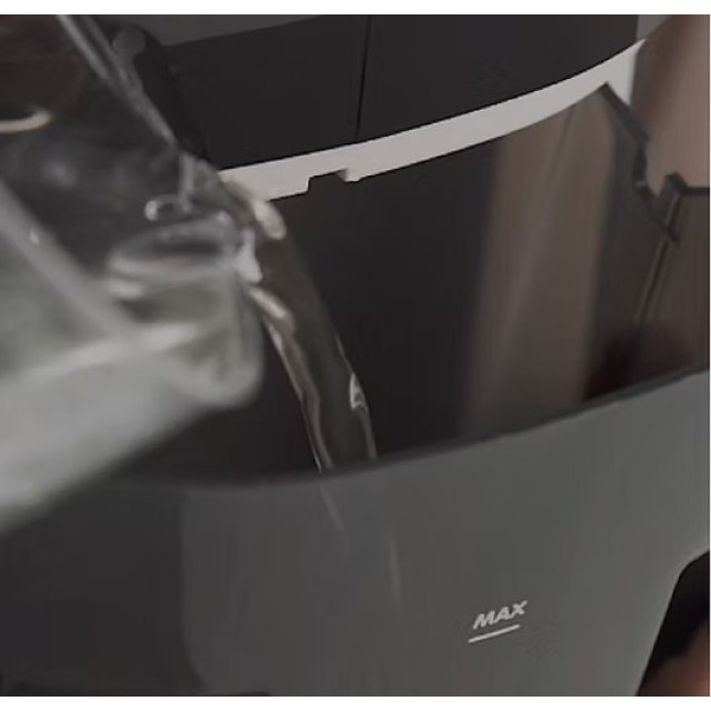 baby brezza 自動泡奶機-霧黑